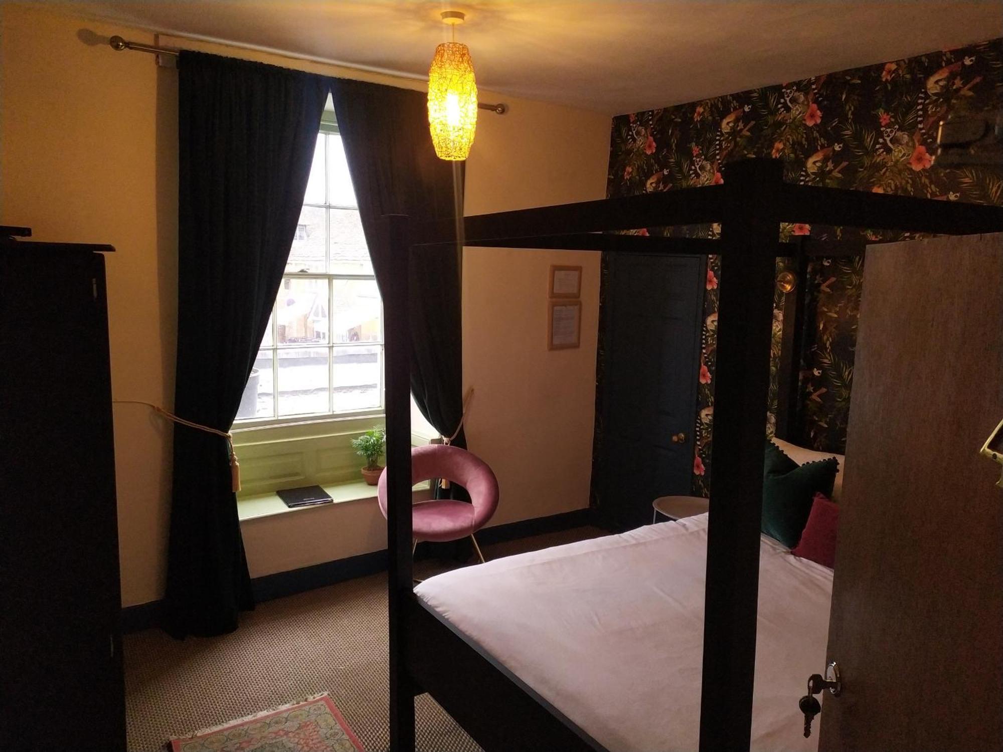 Chestnut Bed And Breakfast Bourton-on-the-Water Room photo